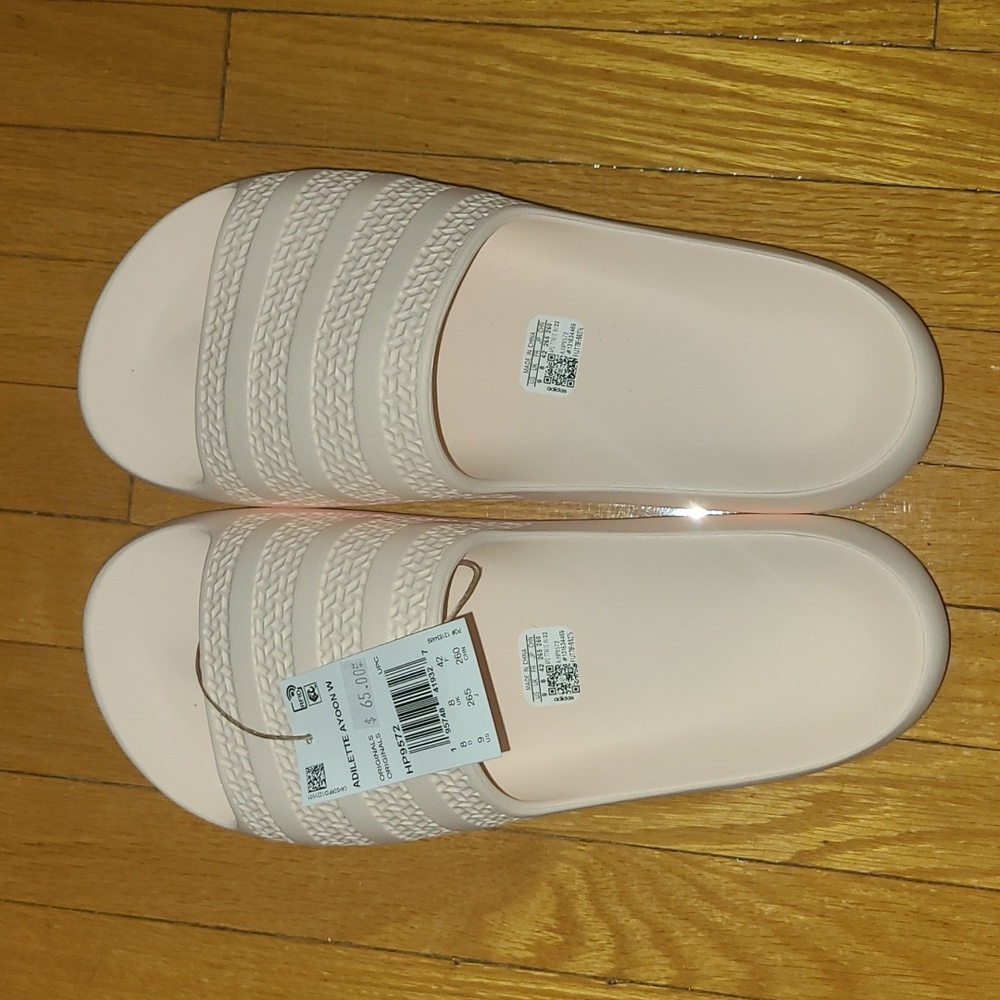 Adidas Slippers (Wide)